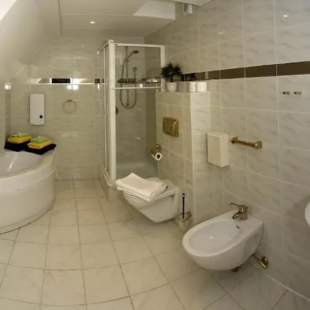 Hotel Kilian 3*